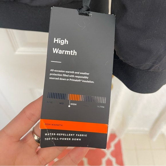 Lululemon Black Bomber XL - Picture 4 of 8